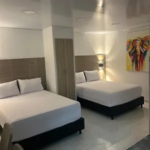Brisas Del Mar Hotel